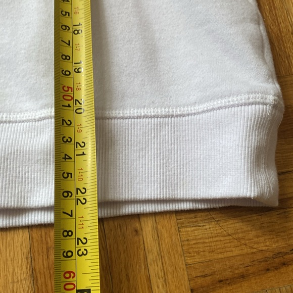 Vintage Hilfiger with logo boxy sweatshirt top, Y2K white - Picture 13 of 13